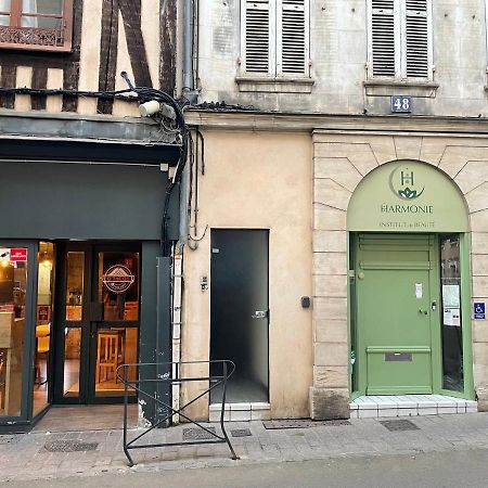 Appartement Complet Hyper Centre 欧塞尔 外观 照片